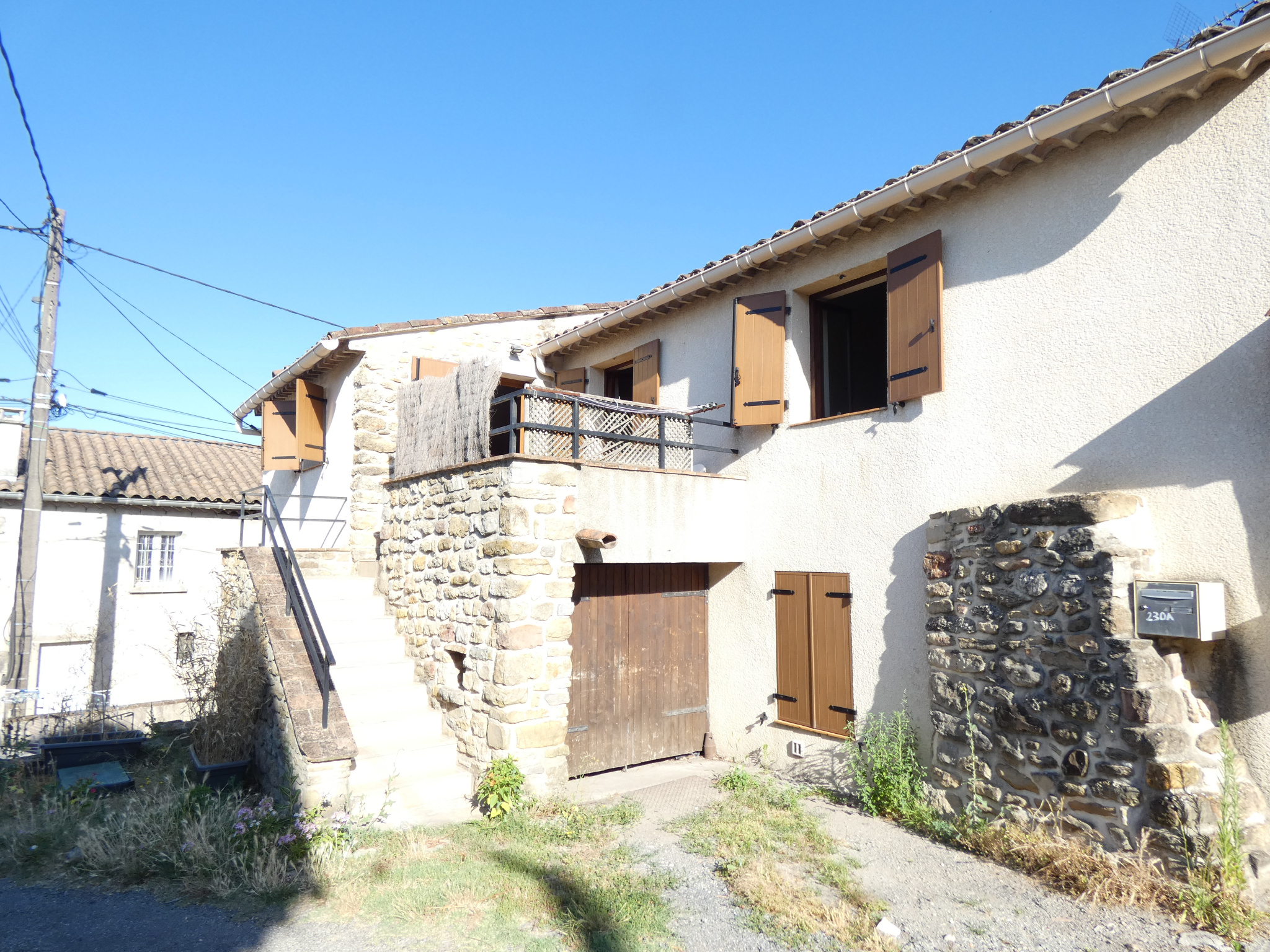 Saint Christol les Alès , superbe maison en pierres , deux logements , Investisseurs ou habitation principale