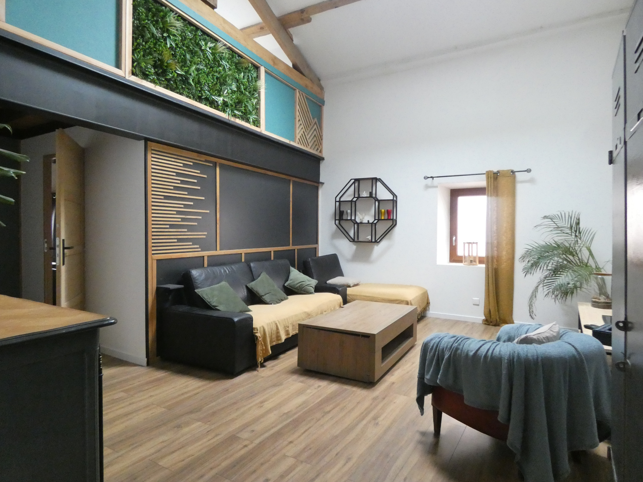 Superbe appartement meublé, Vallée du Galeizon, Malataverne